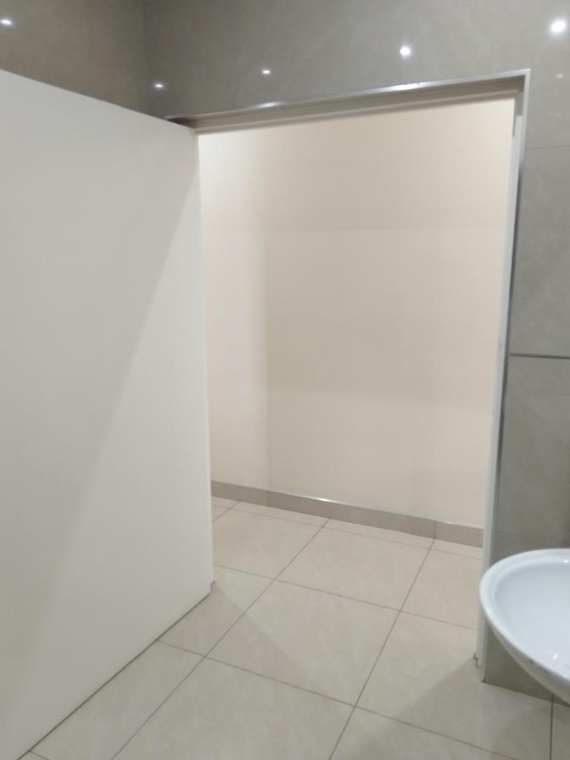 To Let Commercial Property for Rent in Table View Western Cape